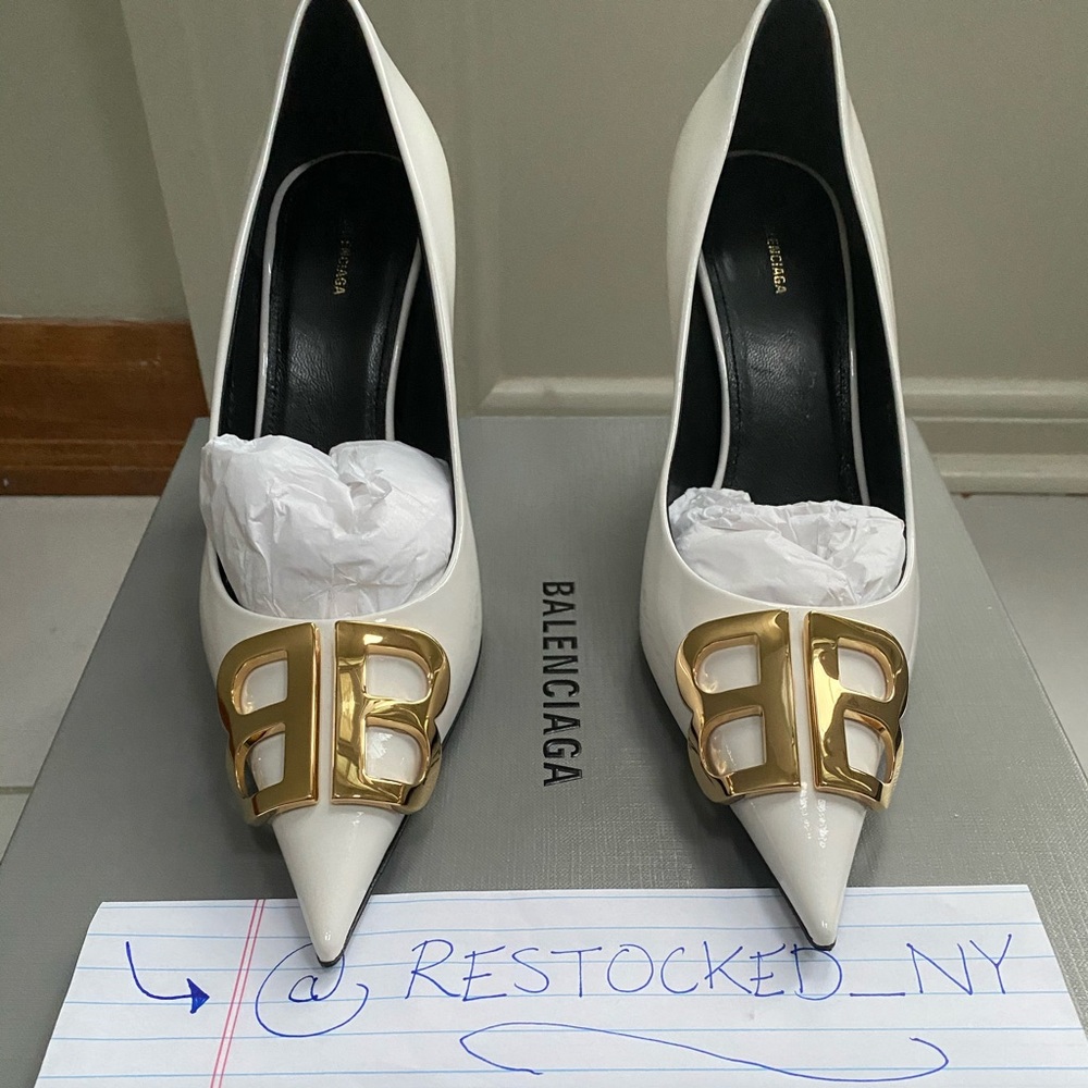 Balenciaga BB Patent Leather Pumps size 38